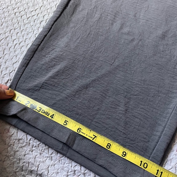 Drawstring Wide Leg Capris - Picture 12 of 12